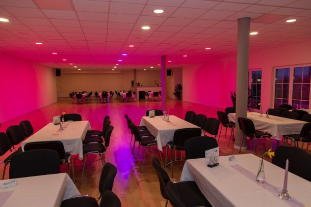 Cossebaude großer Saal